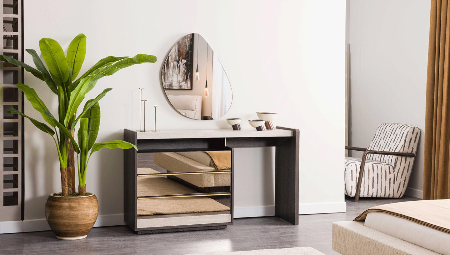 Hennes Makyaj Masası - Resim 1