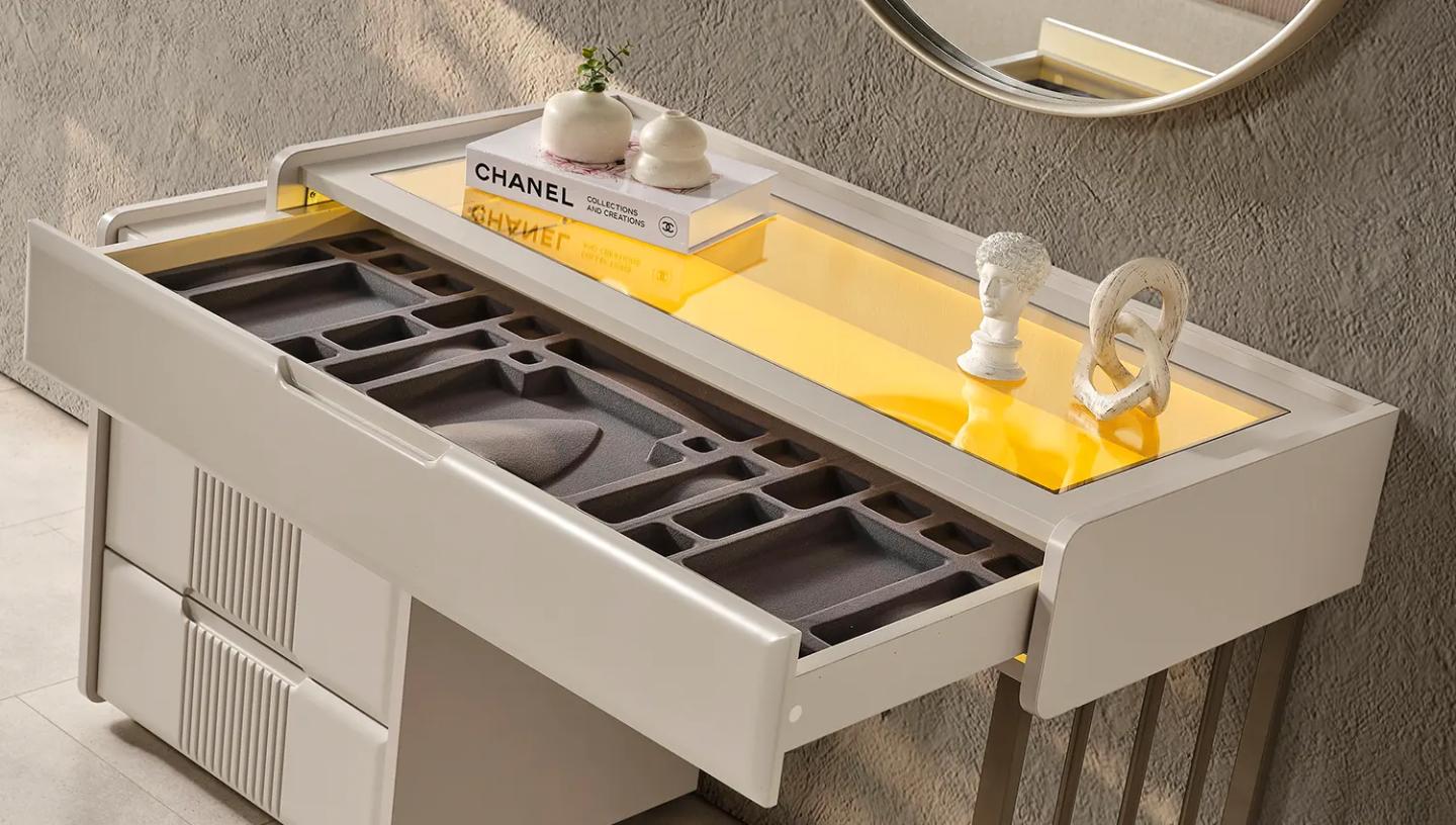 Akra Makyaj Masa + Ayna - Resim 1